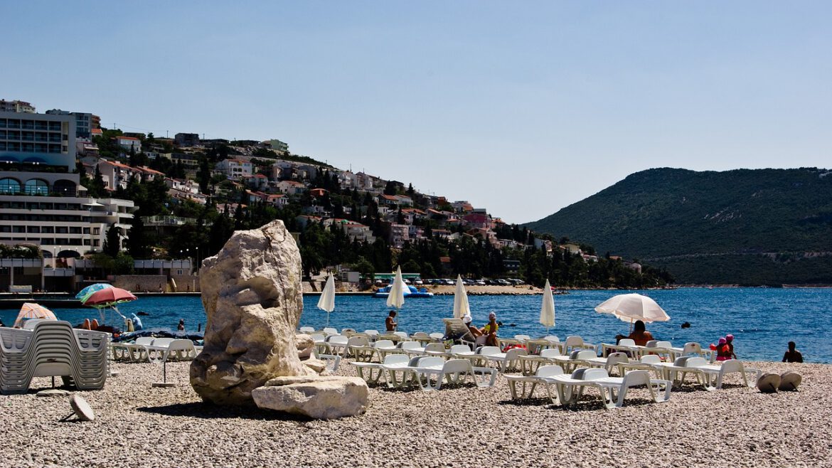 Het kleine stukje kust van Bosnië en Herzegovina