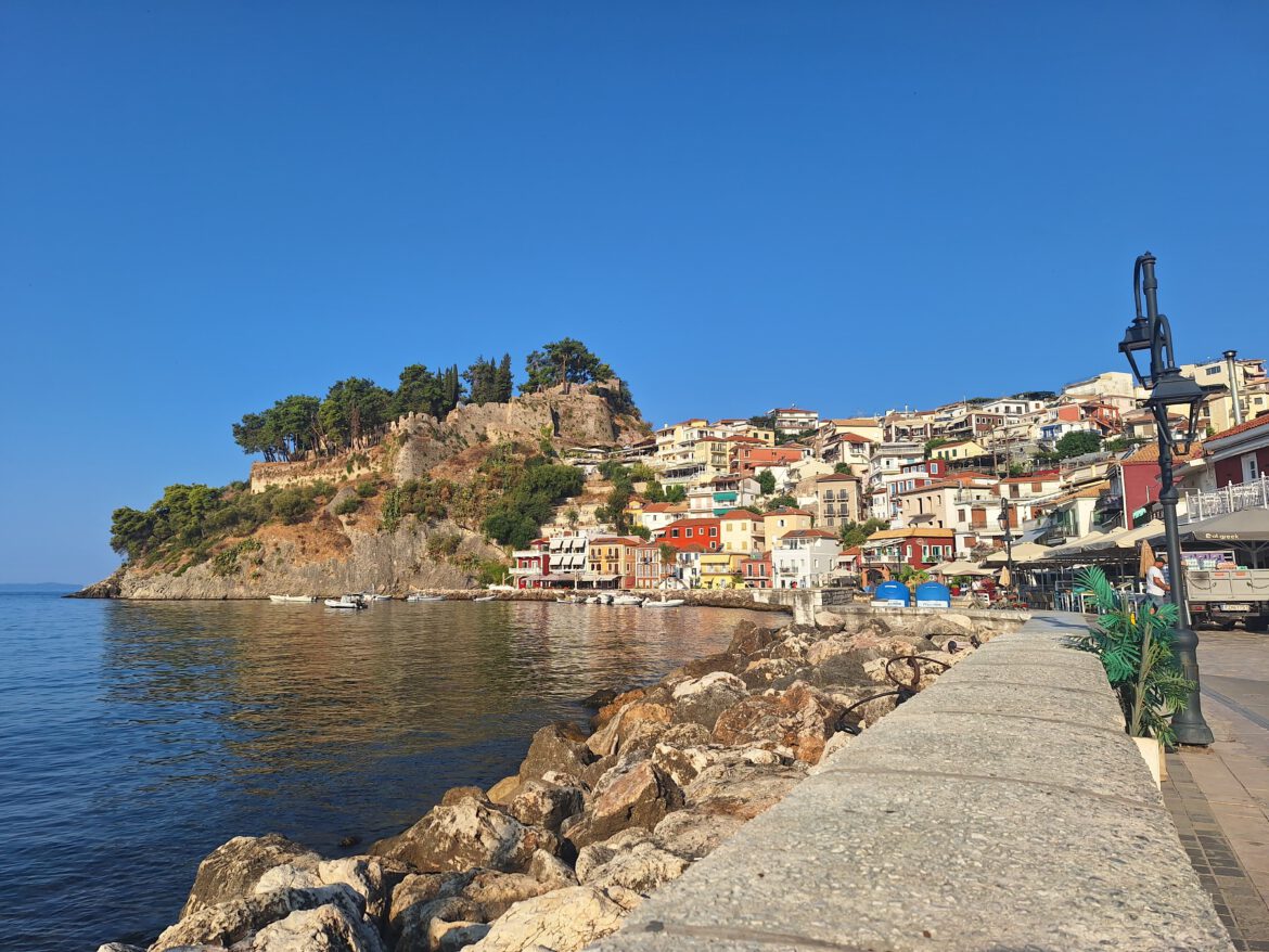 Kleurrijke badplaats Parga