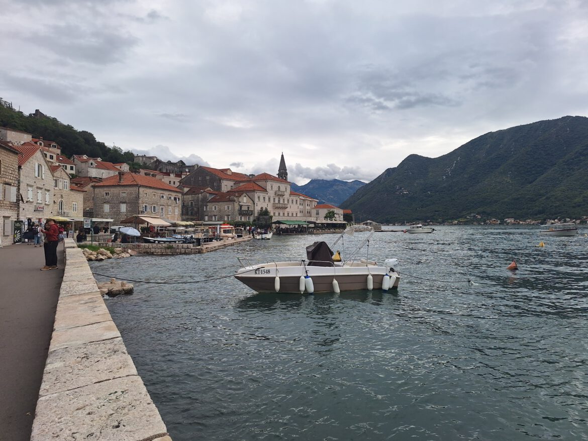 Met de fiets naar Perast