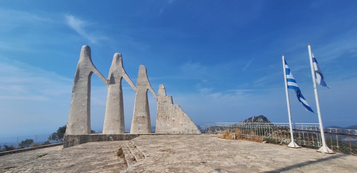 Dance of Zalongo – Monument voor Souliote vrouwen en kinderen
